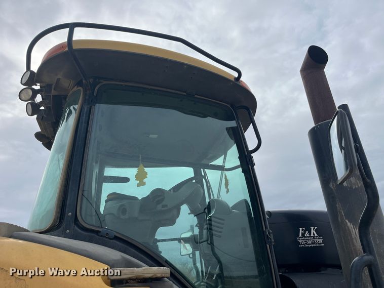 image for item MW9453 2006 Caterpillar Challenger MT865B tractor