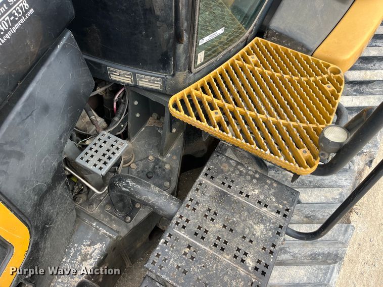 image for item MW9453 2006 Caterpillar Challenger MT865B tractor