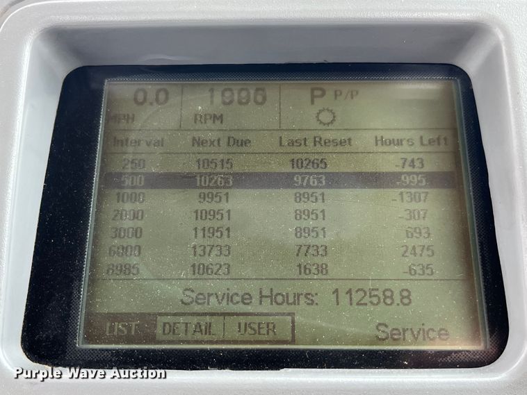 image for item MW9453 2006 Caterpillar Challenger MT865B tractor