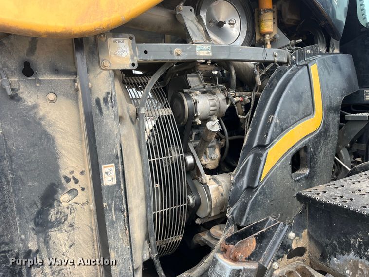 image for item MW9453 2006 Caterpillar Challenger MT865B tractor