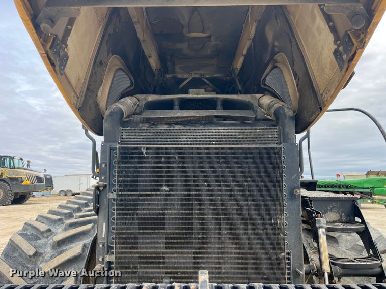 image for item MW9453 2006 Caterpillar Challenger MT865B tractor