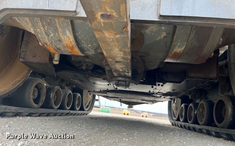 image for item MW9453 2006 Caterpillar Challenger MT865B tractor