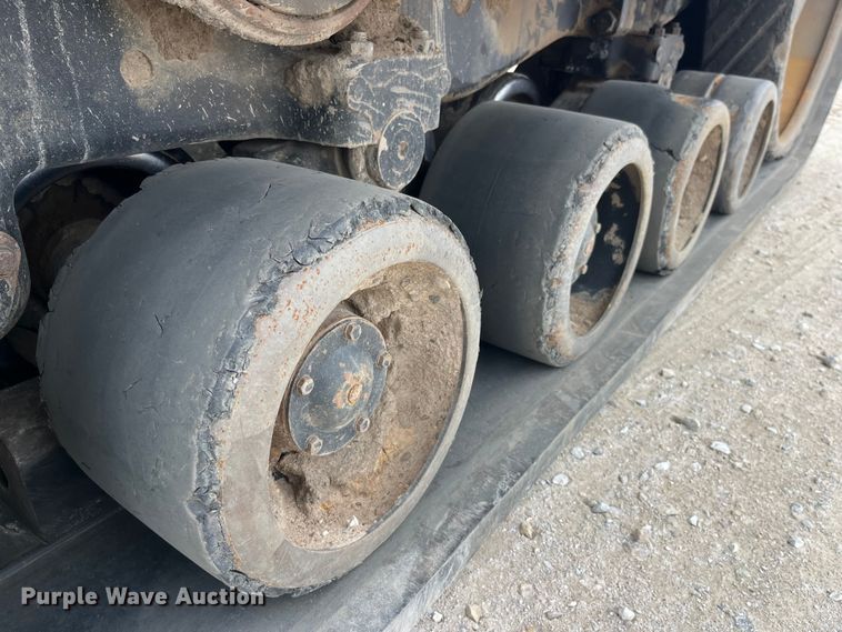 image for item MW9453 2006 Caterpillar Challenger MT865B tractor