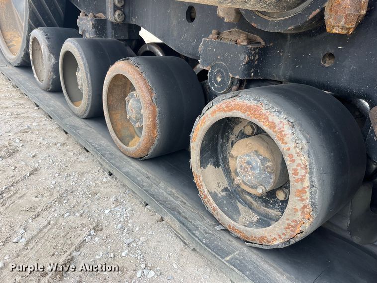 image for item MW9453 2006 Caterpillar Challenger MT865B tractor