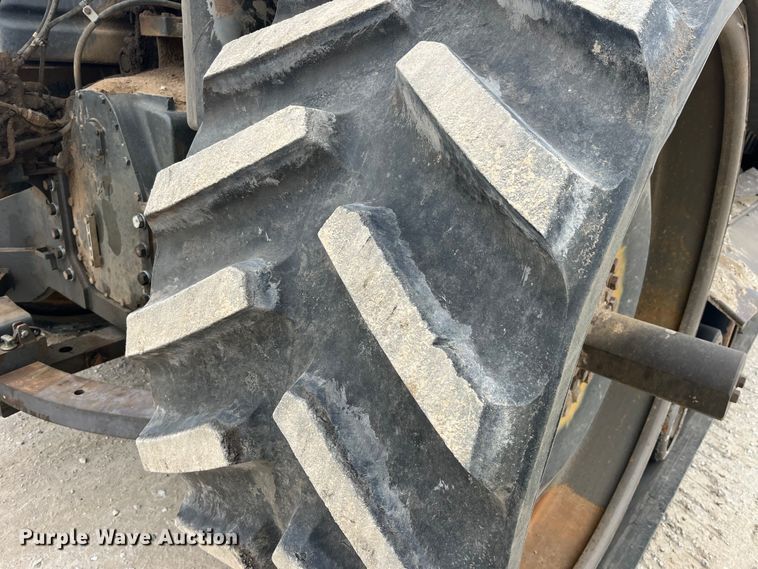 image for item MW9453 2006 Caterpillar Challenger MT865B tractor