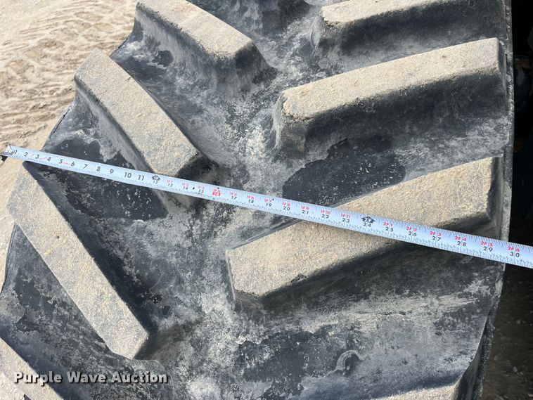 image for item MW9453 2006 Caterpillar Challenger MT865B tractor