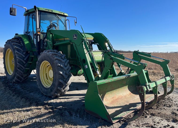 image for item MW9491 1993 John Deere 7800  MFWD tractor