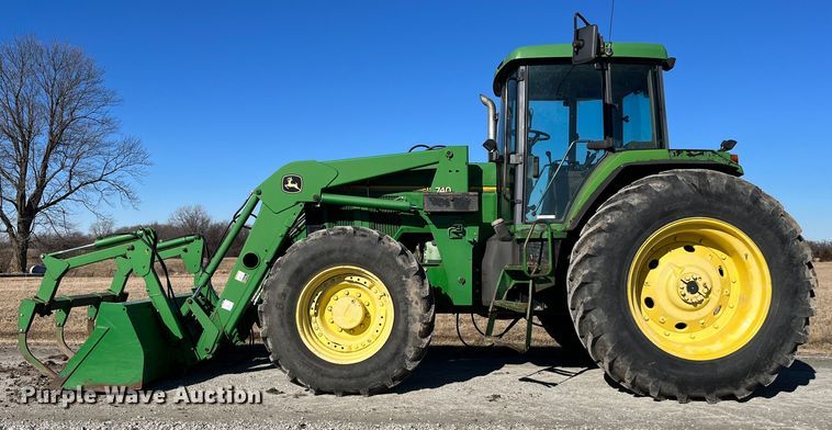 image for item MW9491 1993 John Deere 7800  MFWD tractor