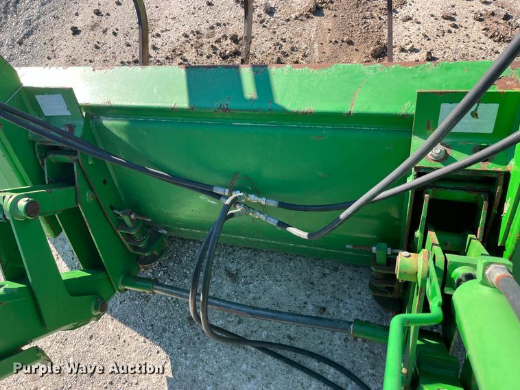 image for item MW9491 1993 John Deere 7800  MFWD tractor