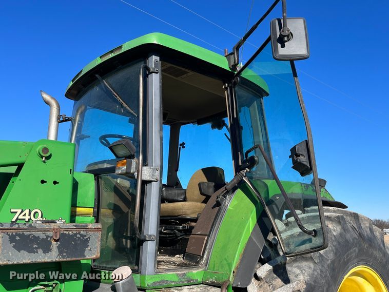 image for item MW9491 1993 John Deere 7800  MFWD tractor