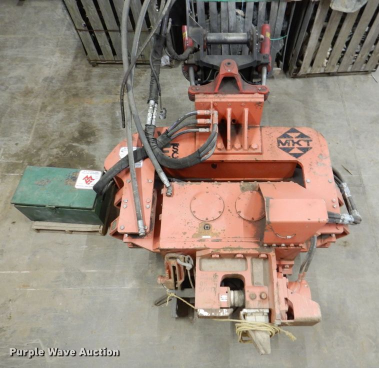 image for item DK4991 MKT V5ESC  vibratory pile driver/extractor