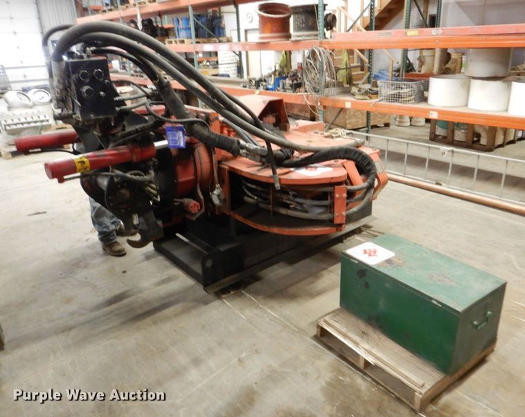 image for item DK4991 MKT V5ESC  vibratory pile driver/extractor