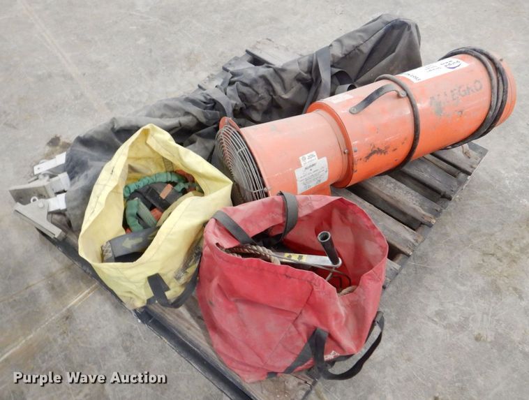 image for item DK4993 Underground safety or shoring equipment