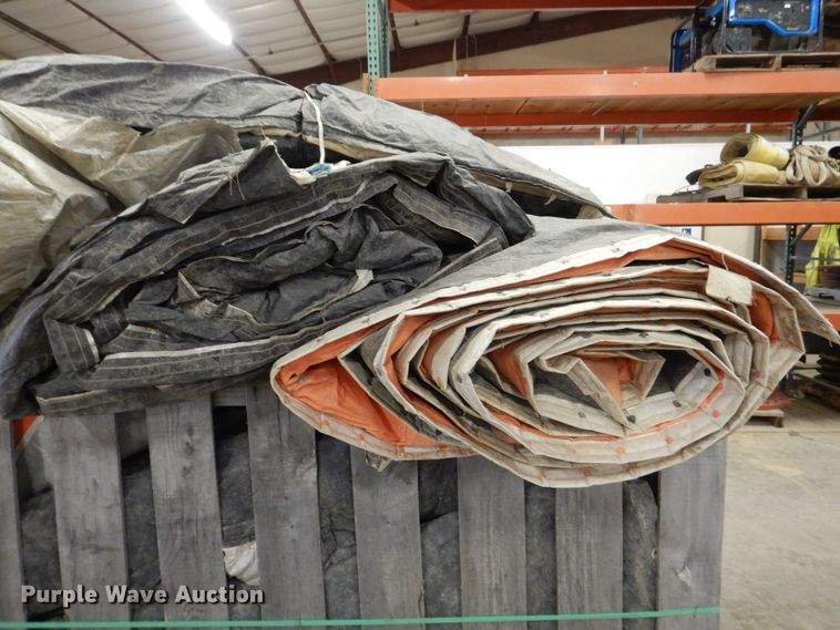 image for item DK4994 Approximately 12 concrete blankets