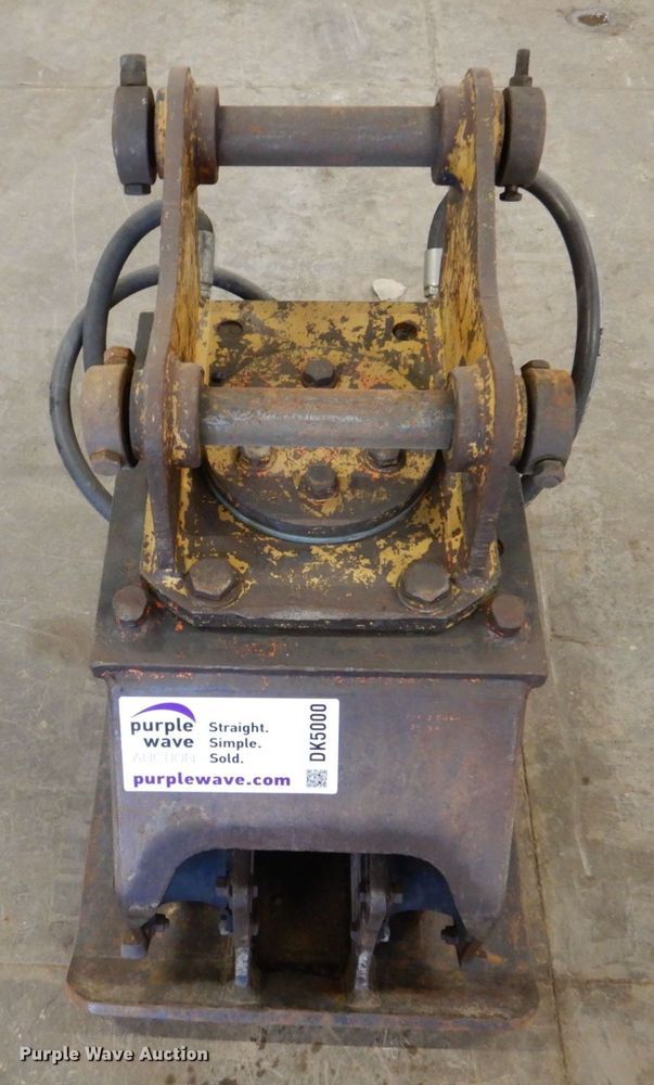 image for item DK5000 NPK  excavator plate compactor