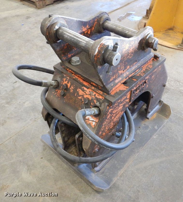 image for item DK5001 NPK  excavator plate compactor