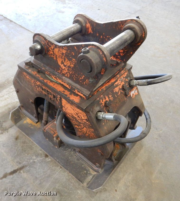 image for item DK5001 NPK  excavator plate compactor