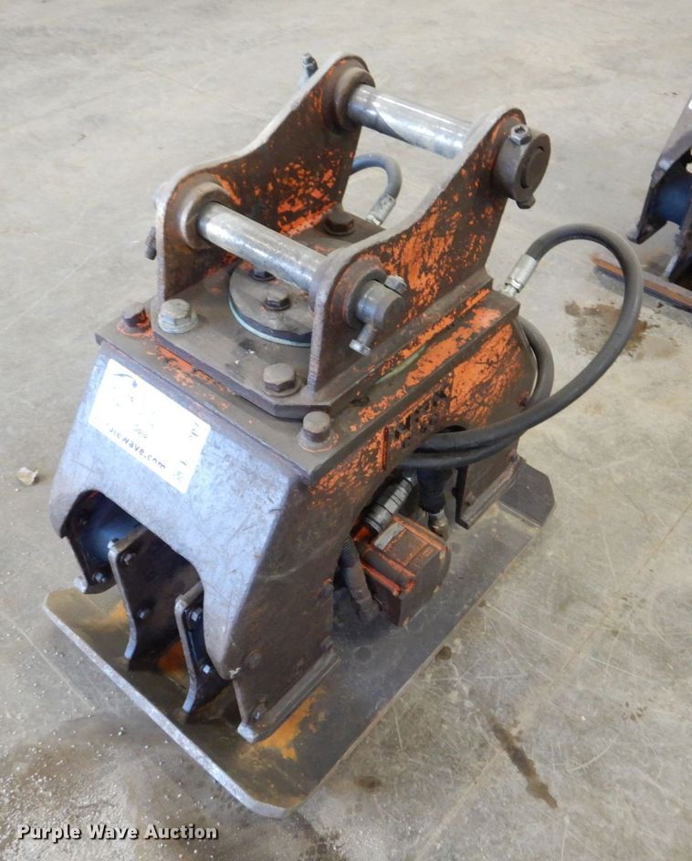 image for item DK5001 NPK  excavator plate compactor