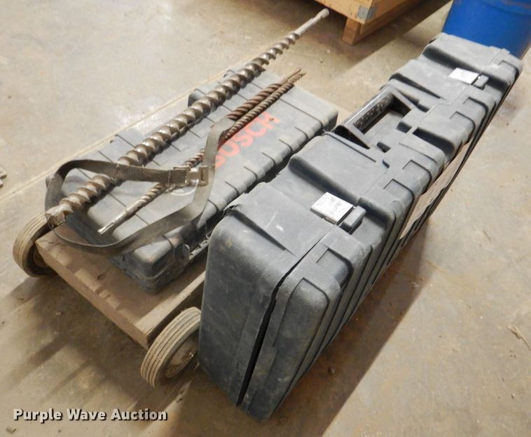 image for item DK5011 (2) Bosch DH1020VC drills