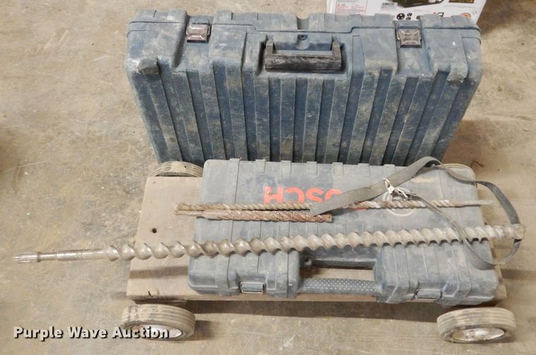 image for item DK5011 (2) Bosch DH1020VC drills