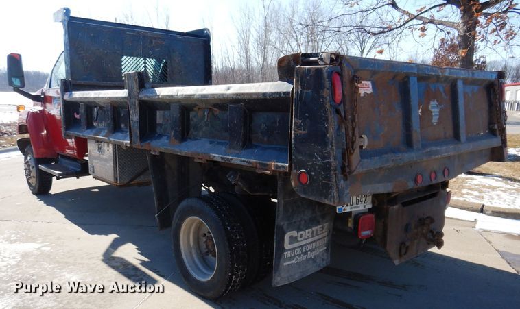 image for item DK5014 2005 GMC C5500  dump truck