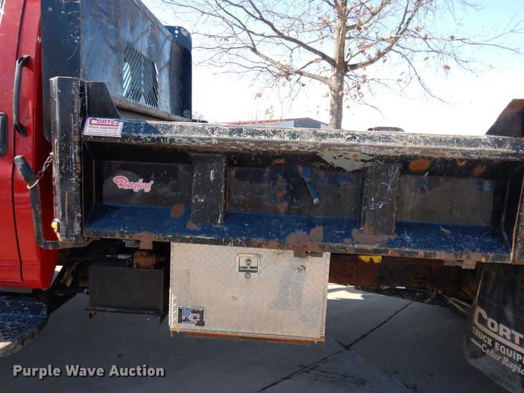 image for item DK5014 2005 GMC C5500  dump truck