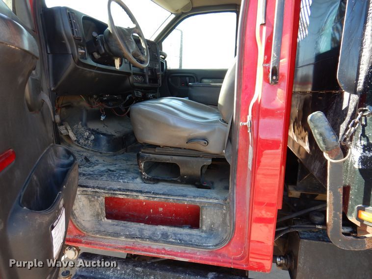 image for item DK5014 2005 GMC C5500  dump truck