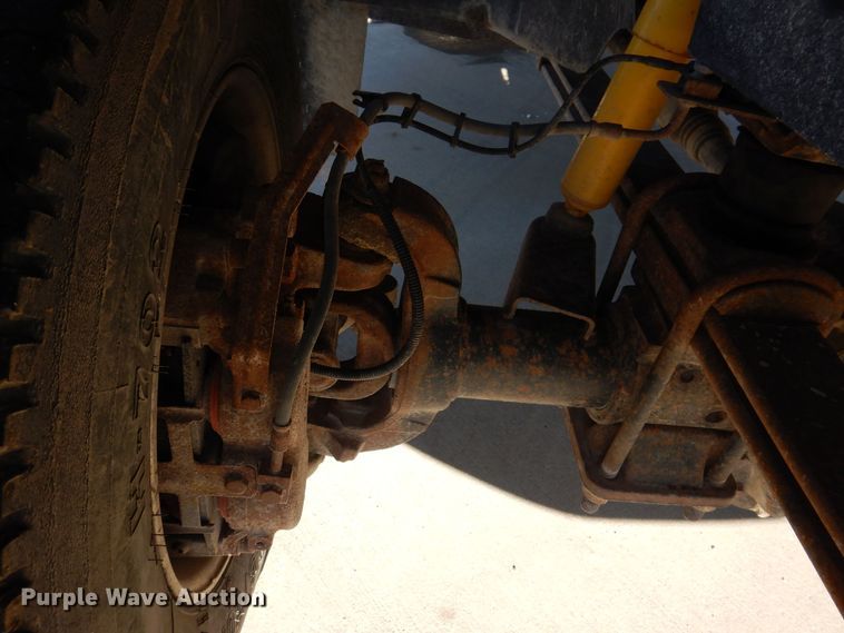 image for item DK5014 2005 GMC C5500  dump truck