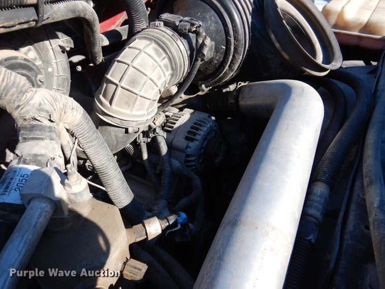 image for item DK5014 2005 GMC C5500  dump truck