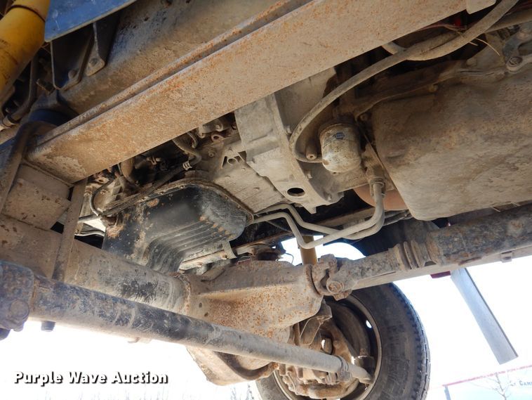 image for item DK5014 2005 GMC C5500  dump truck