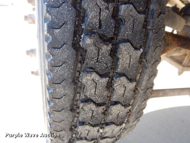 image for item DK5014 2005 GMC C5500  dump truck