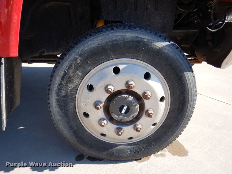 image for item DK5014 2005 GMC C5500  dump truck