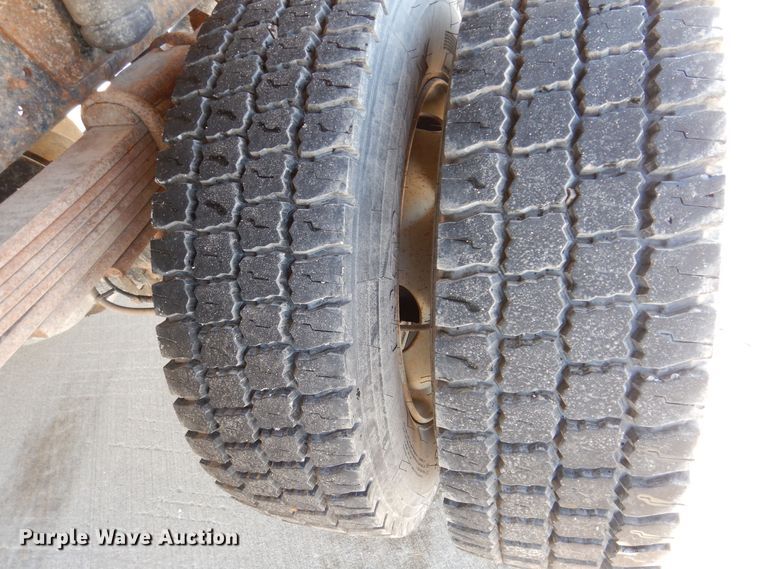 image for item DK5014 2005 GMC C5500  dump truck