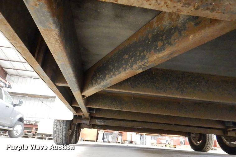 image for item DK5015 2004 Haulmark  enclosed cargo trailer with pressure testing system