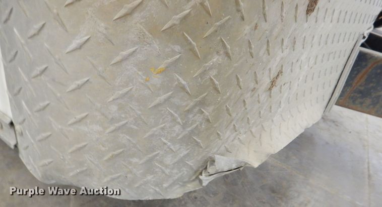 image for item DK5015 2004 Haulmark  enclosed cargo trailer with pressure testing system