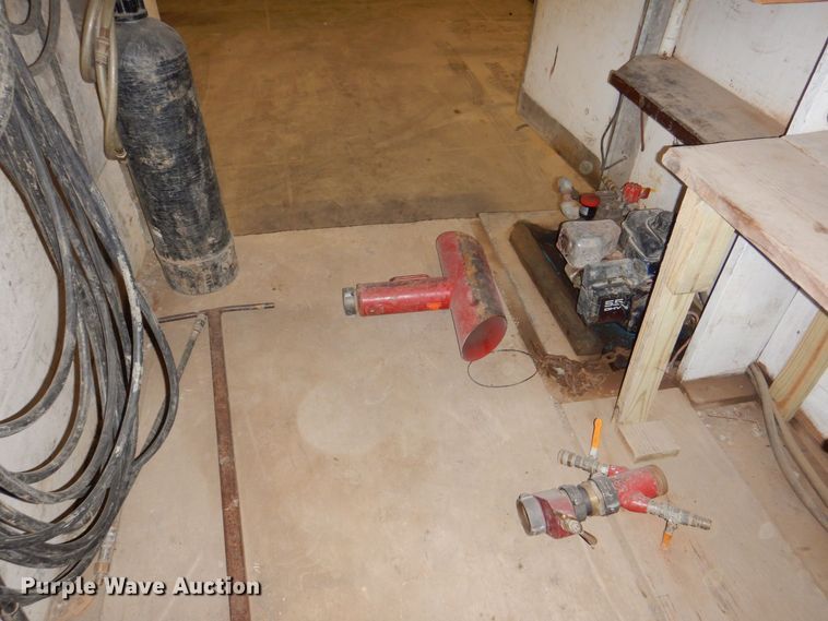 image for item DK5015 2004 Haulmark  enclosed cargo trailer with pressure testing system