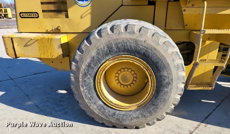 image for item DK5016 1999 Caterpillar IT28G  wheel loader