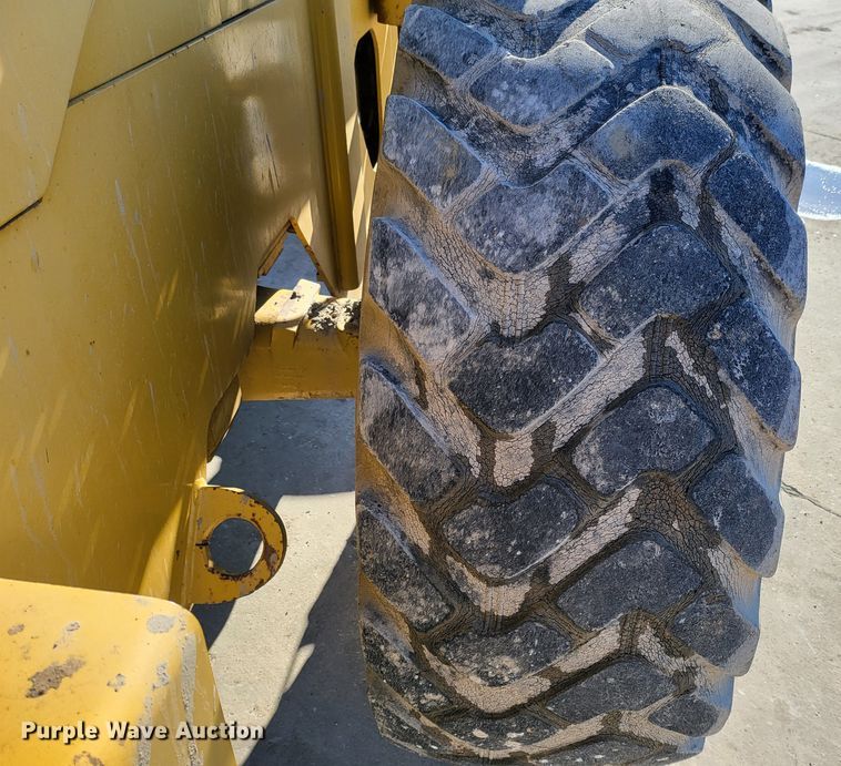 image for item DK5016 1999 Caterpillar IT28G  wheel loader