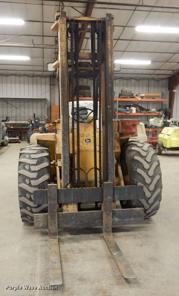 image for item DK5017 1998 John Deere 486E  forklift