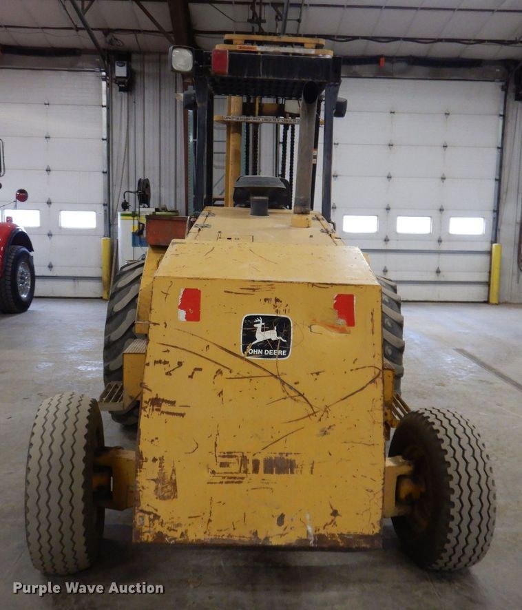 image for item DK5017 1998 John Deere 486E  forklift