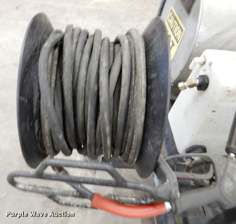 image for item DK5018 TEM  pressure washer