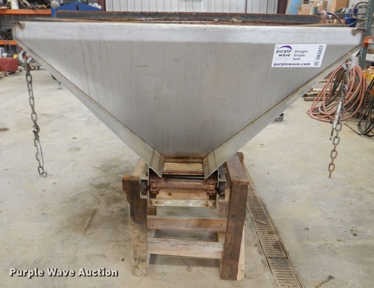 image for item DK5022 Highway Equipment Company P-7  spreader