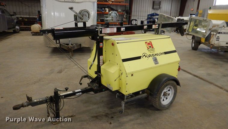 image for item DK5023 2006 Magnum MLT4060KMH  light plant