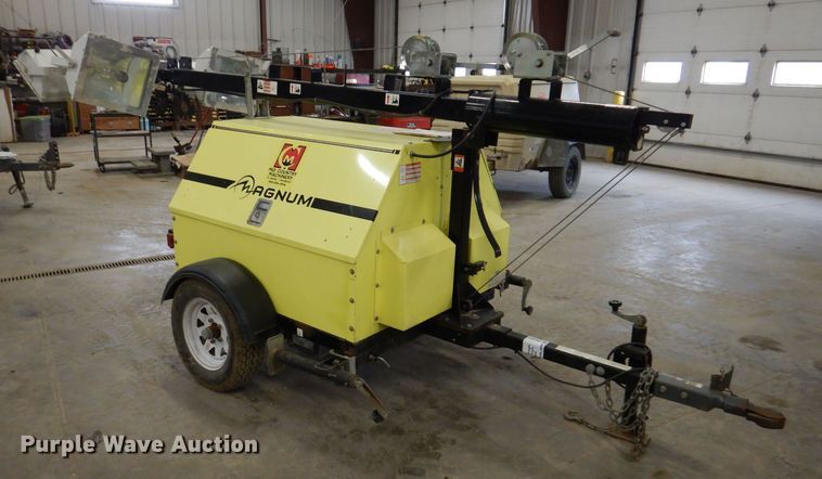 image for item DK5023 2006 Magnum MLT4060KMH  light plant