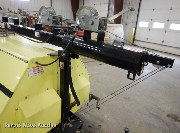 image for item DK5023 2006 Magnum MLT4060KMH  light plant