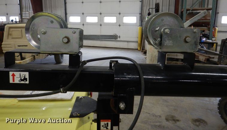 image for item DK5023 2006 Magnum MLT4060KMH  light plant