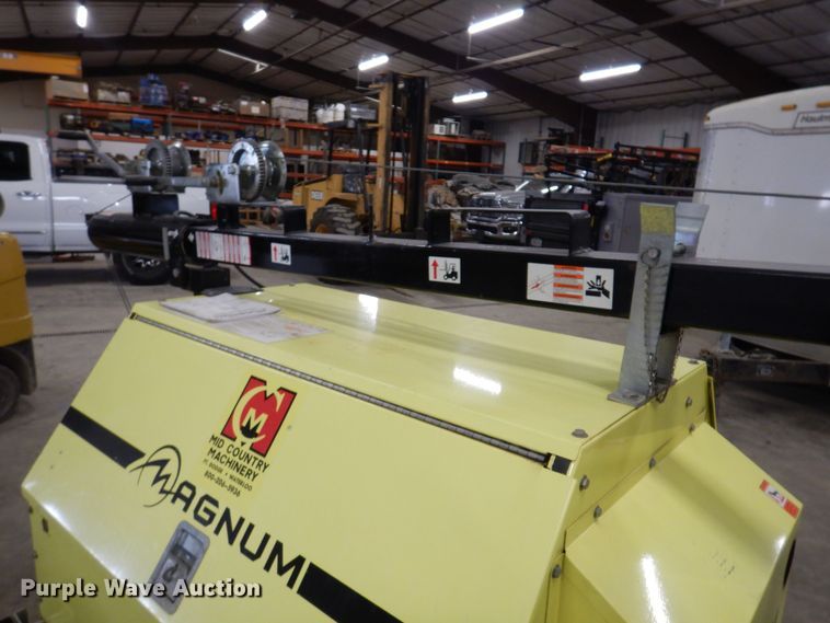 image for item DK5023 2006 Magnum MLT4060KMH  light plant