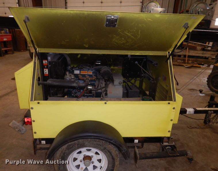 image for item DK5023 2006 Magnum MLT4060KMH  light plant