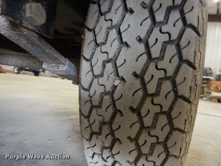 image for item DK5023 2006 Magnum MLT4060KMH  light plant