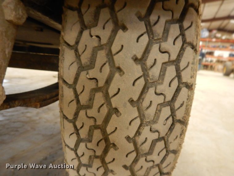 image for item DK5023 2006 Magnum MLT4060KMH  light plant